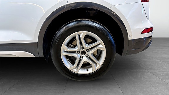 Audi Q5 6 of 22