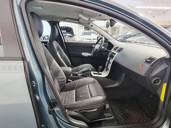 Volvo S40 17 of 24