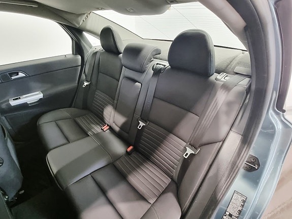 Volvo S40 9 of 24