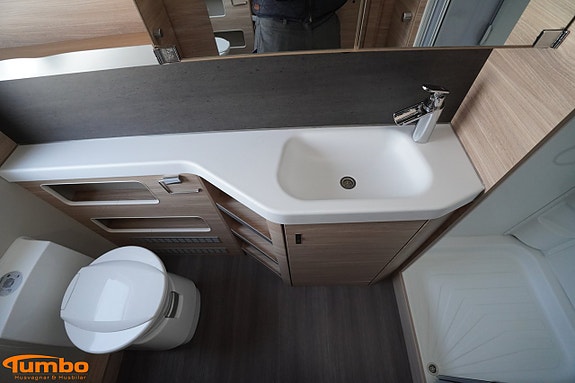 Knaus Sudwind 650 PEB, Långbäddar 16 of 18