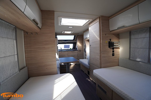 Knaus Sudwind 650 PEB, Långbäddar 7 of 18