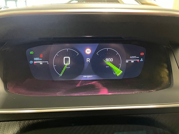 Peugeot 2008 18 of 19