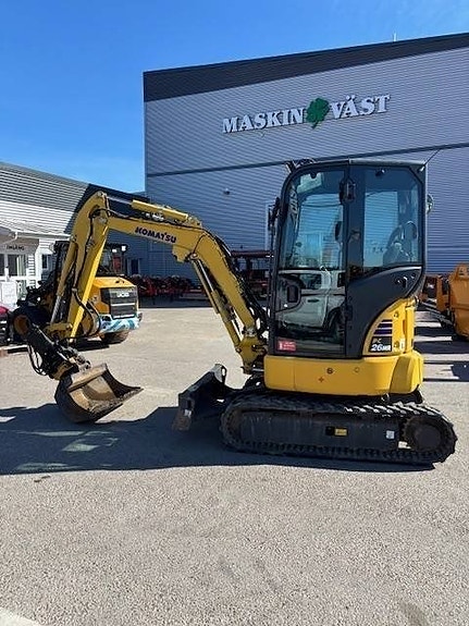 Komatsu 26MR