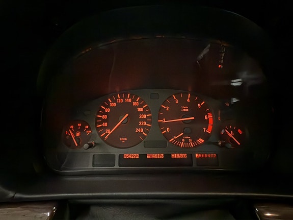 BMW 750i 21 of 21