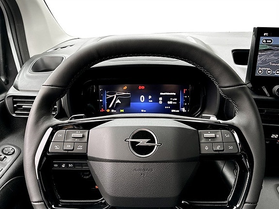 Opel Combo 8 of 14
