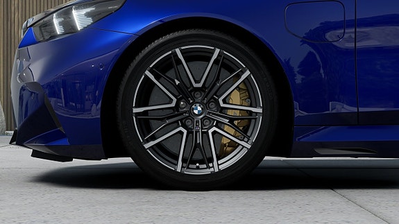 BMW M5 7 of 13