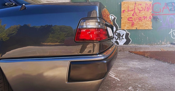Mercedes-Benz E50 22 of 23