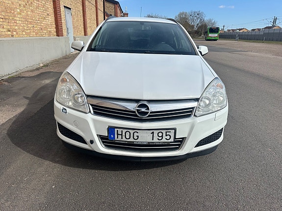 Opel Astra 6 of 13