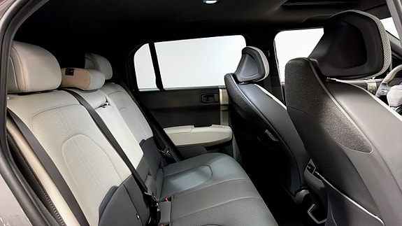 Kia EV3 5 of 5