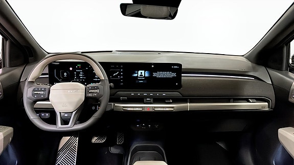 Kia EV3 4 of 5