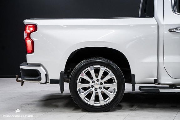 Chevrolet Silverado 1500 10 of 30