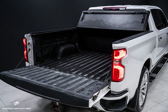 Chevrolet Silverado 1500 8 of 30