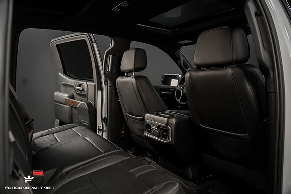 Chevrolet Silverado 1500 28 of 30