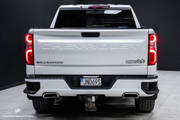 Chevrolet Silverado 1500 7 of 30
