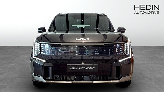 Kia EV9 8 of 11