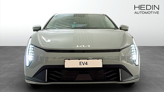 Kia EV4 2 of 5