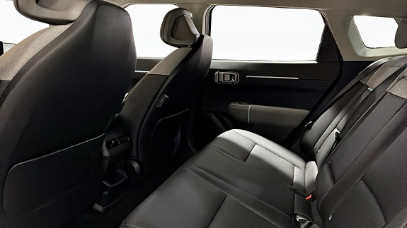 Kia EV4 9 of 12