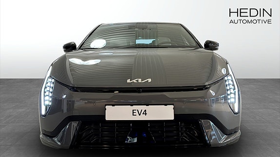 Kia EV4 8 of 10