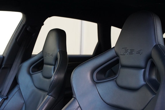Audi RS4 20 of 28