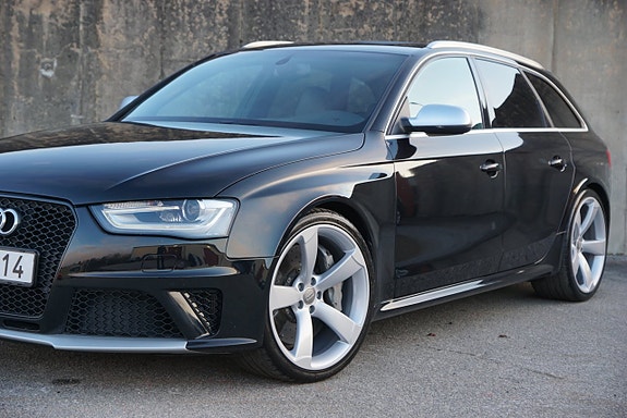 Audi RS4 10 of 28