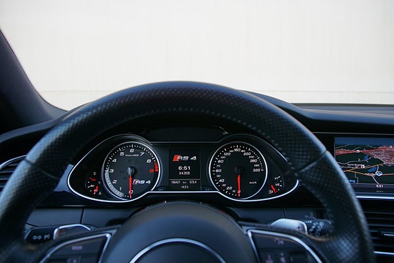 Audi RS4 21 of 28