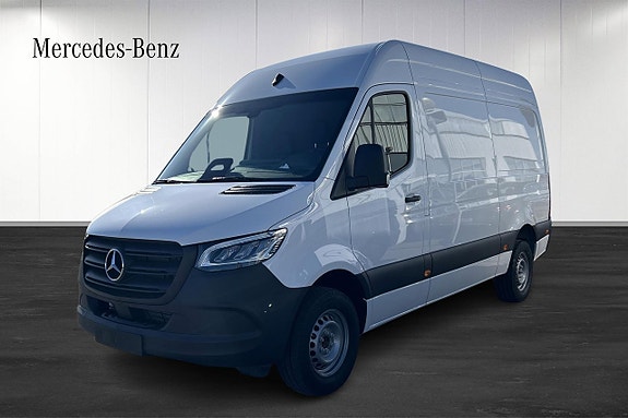 Mercedes-Benz Sprinter 317 2 of 9