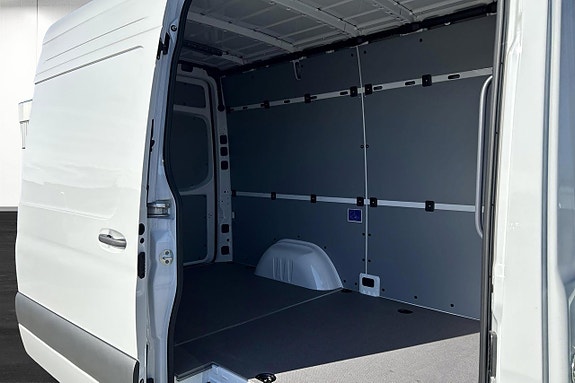 Mercedes-Benz Sprinter 317 9 of 9