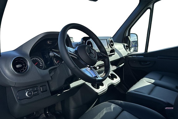 Mercedes-Benz Sprinter 317 4 of 9