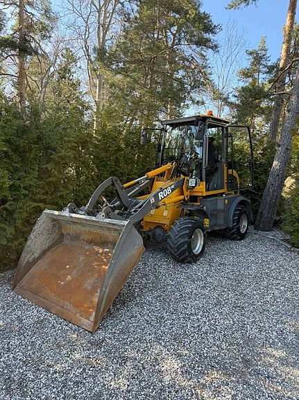 Everun R08 Pro Lastmaskin / Skopa / Pallgafflar / Hemleveran