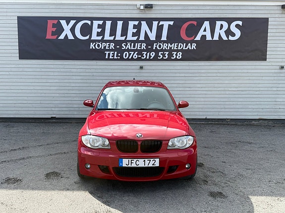 BMW 120d 4 of 5