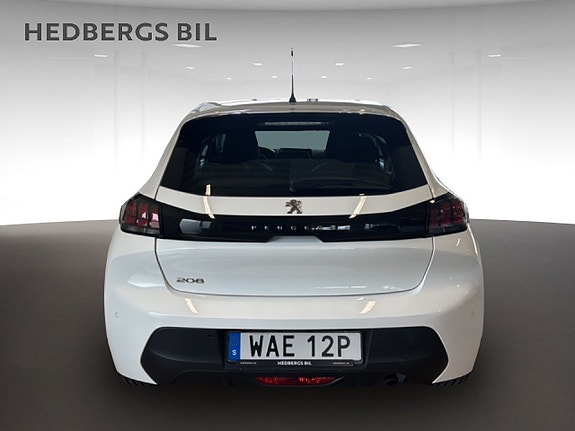 Peugeot 208 10 of 16