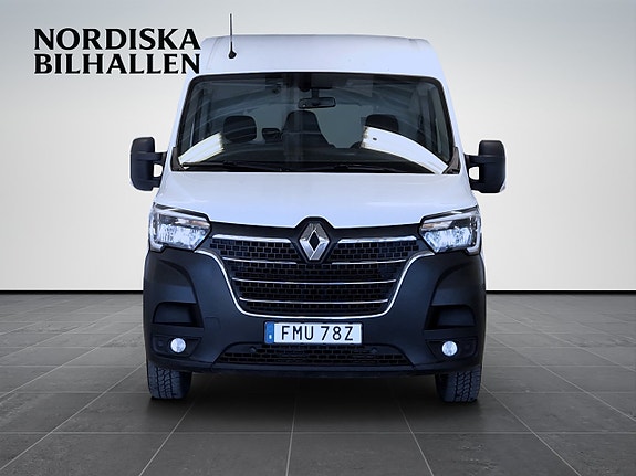 Renault Master 2 of 5