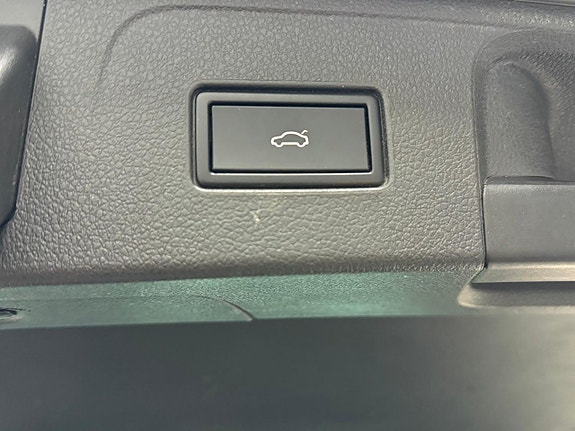 Volkswagen Passat 19 of 20