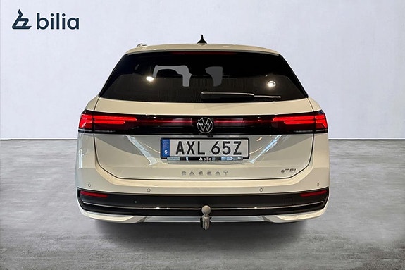 Volkswagen Passat 4 of 5