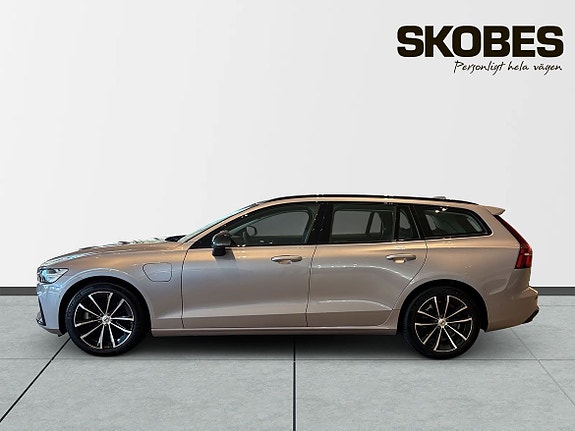 Volvo V60 4 of 5