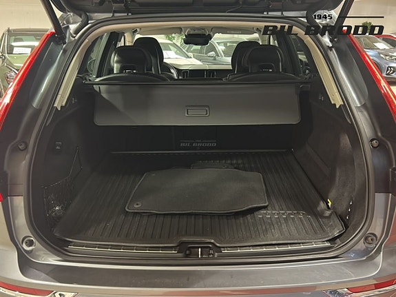 Volvo XC60 14 of 15