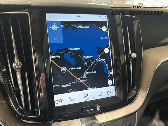 Volvo XC60 11 of 15
