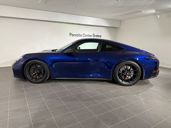 Porsche 911 Carrera 4 GTS 5 of 5
