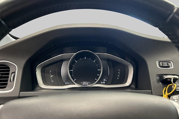 Volvo V60 20 of 22