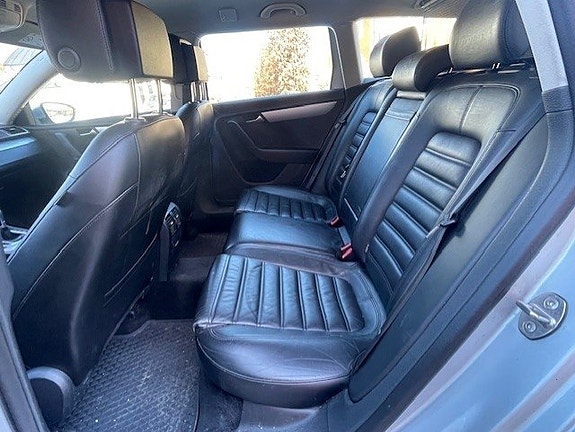 Volkswagen Passat Alltrack 7 of 7