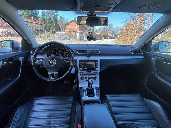 Volkswagen Passat Alltrack 5 of 5