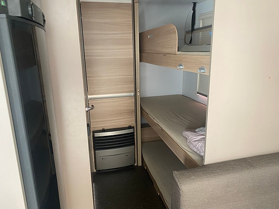 Adria Altea 552 pk barnkammare 3 of 6
