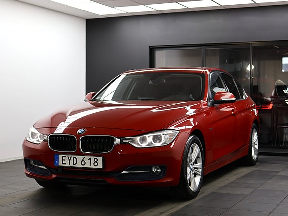 BMW 318d 2 of 5
