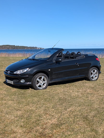 Peugeot 206 CC 3 of 5