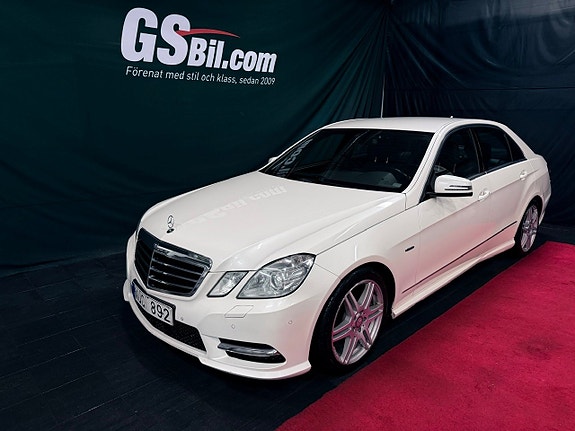 Mercedes-Benz E350 5 of 10