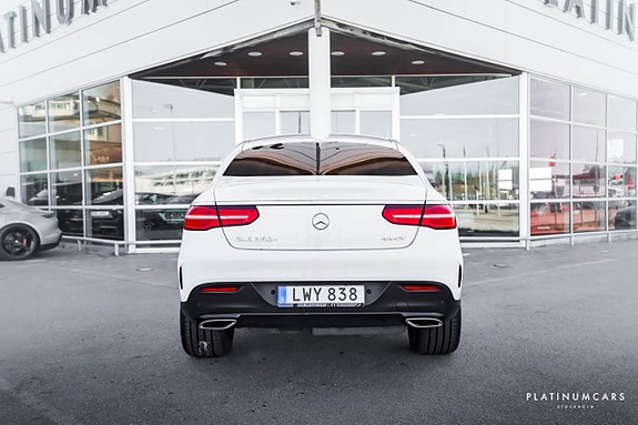 Mercedes-Benz GLE350 d 4 of 5
