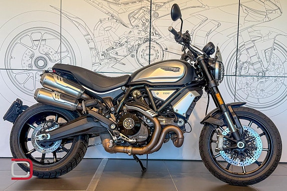 Ducati Scrambler 1100 Dark *Sidoväska*