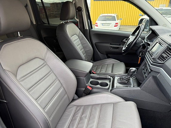 Volkswagen Amarok 19 of 22