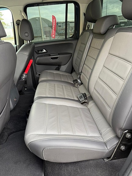 Volkswagen Amarok 20 of 22