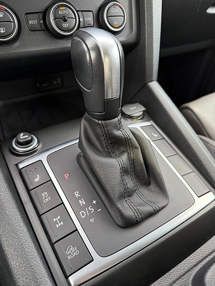 Volkswagen Amarok 15 of 22